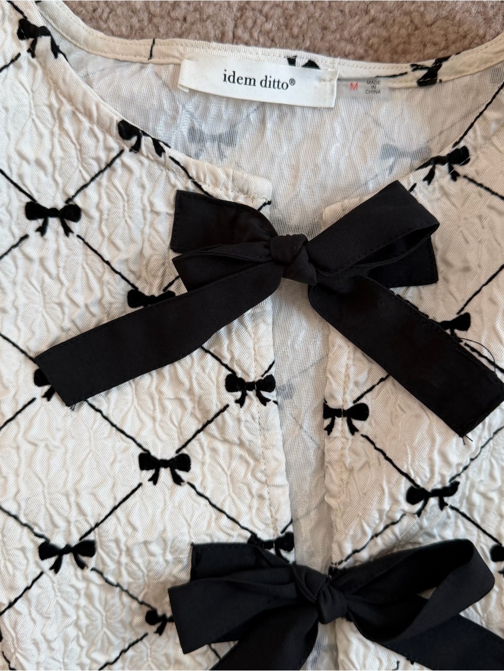 Idem ditto White Puff Sleeve Bow tie Accent Top blouse - Picture 5 of 7